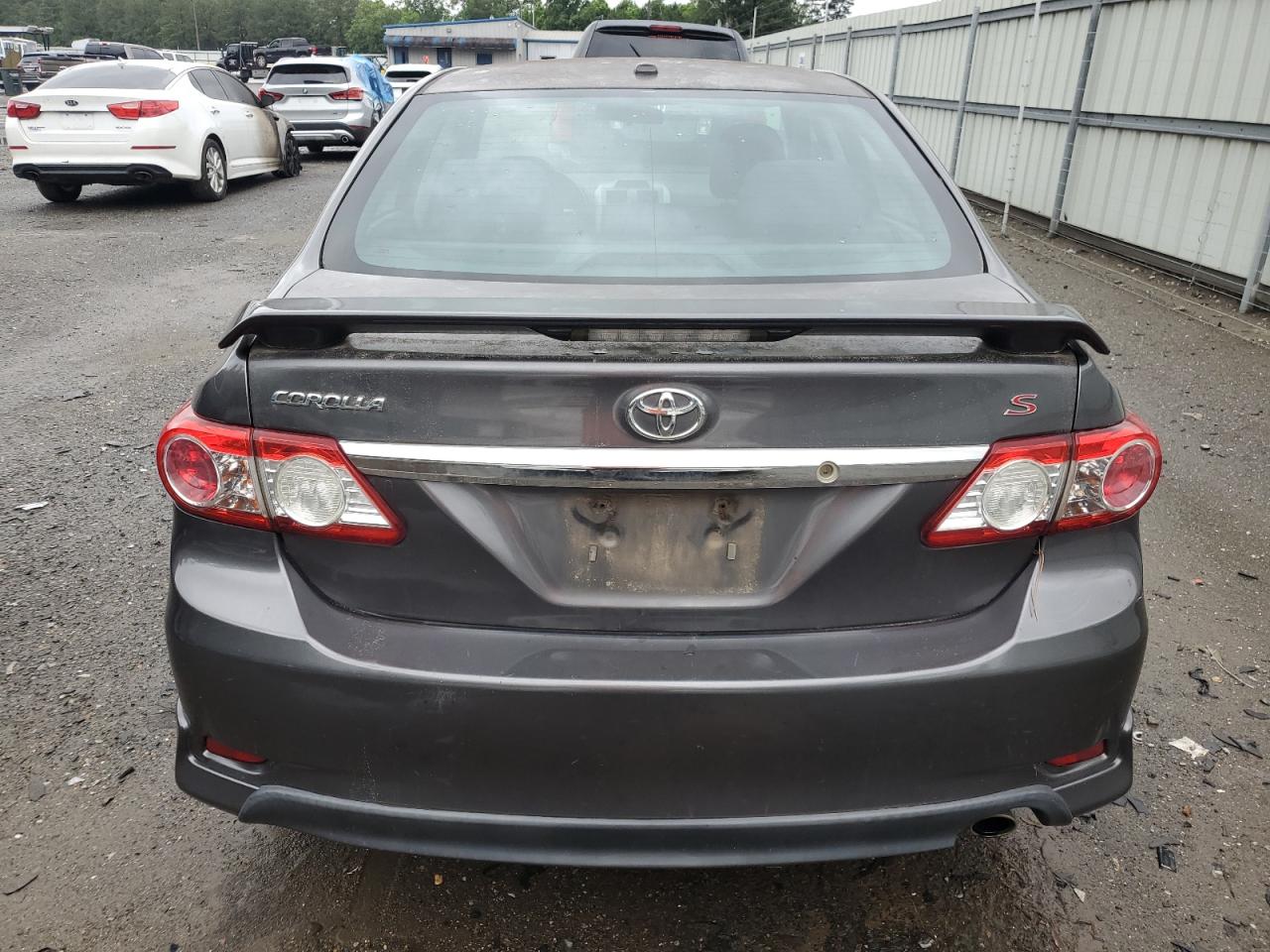 5YFBU4EE7DP110905 2013 Toyota Corolla Base