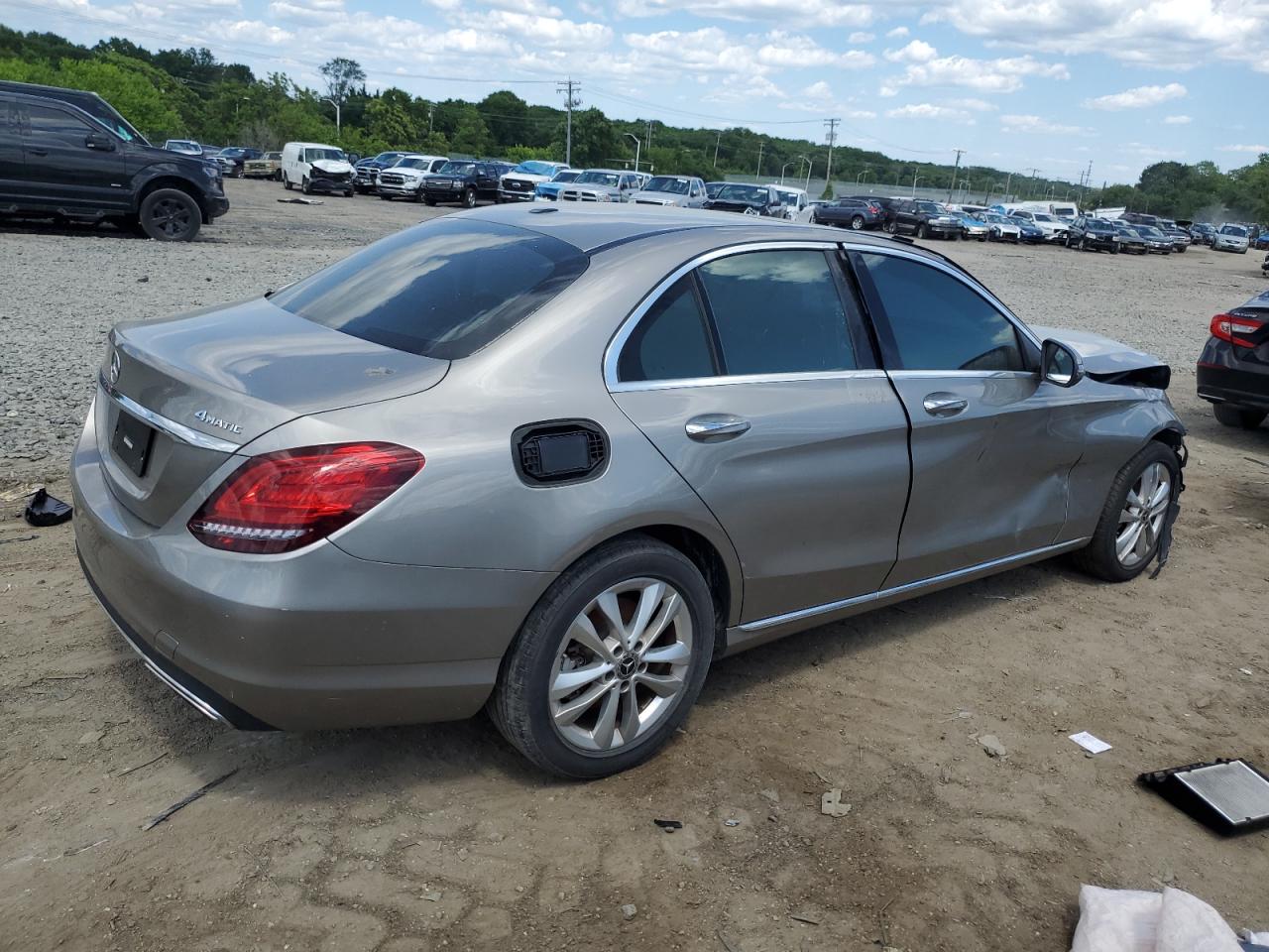 WDDWF8EB4KR511622 2019 Mercedes-Benz C 300 4Matic