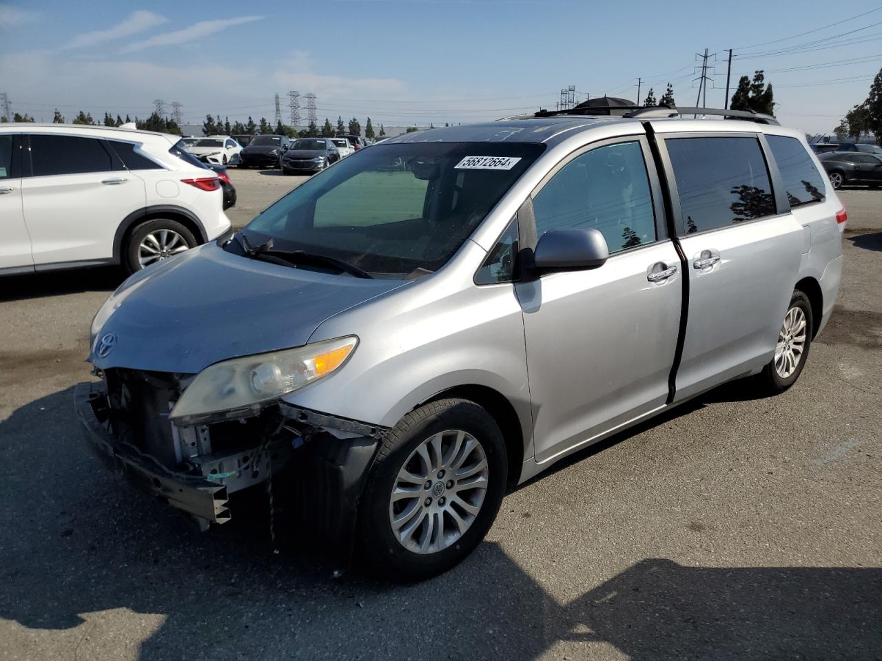 5TDYK3DC2BS110518 2011 Toyota Sienna Xle