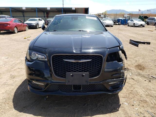 2017 Chrysler 300 S VIN: 2C3CCABT8HH586184 Lot: 50090364