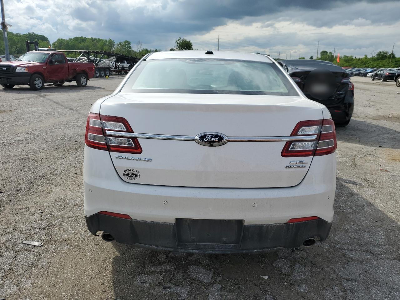 1FAHP2E87GG158285 2016 Ford Taurus Sel