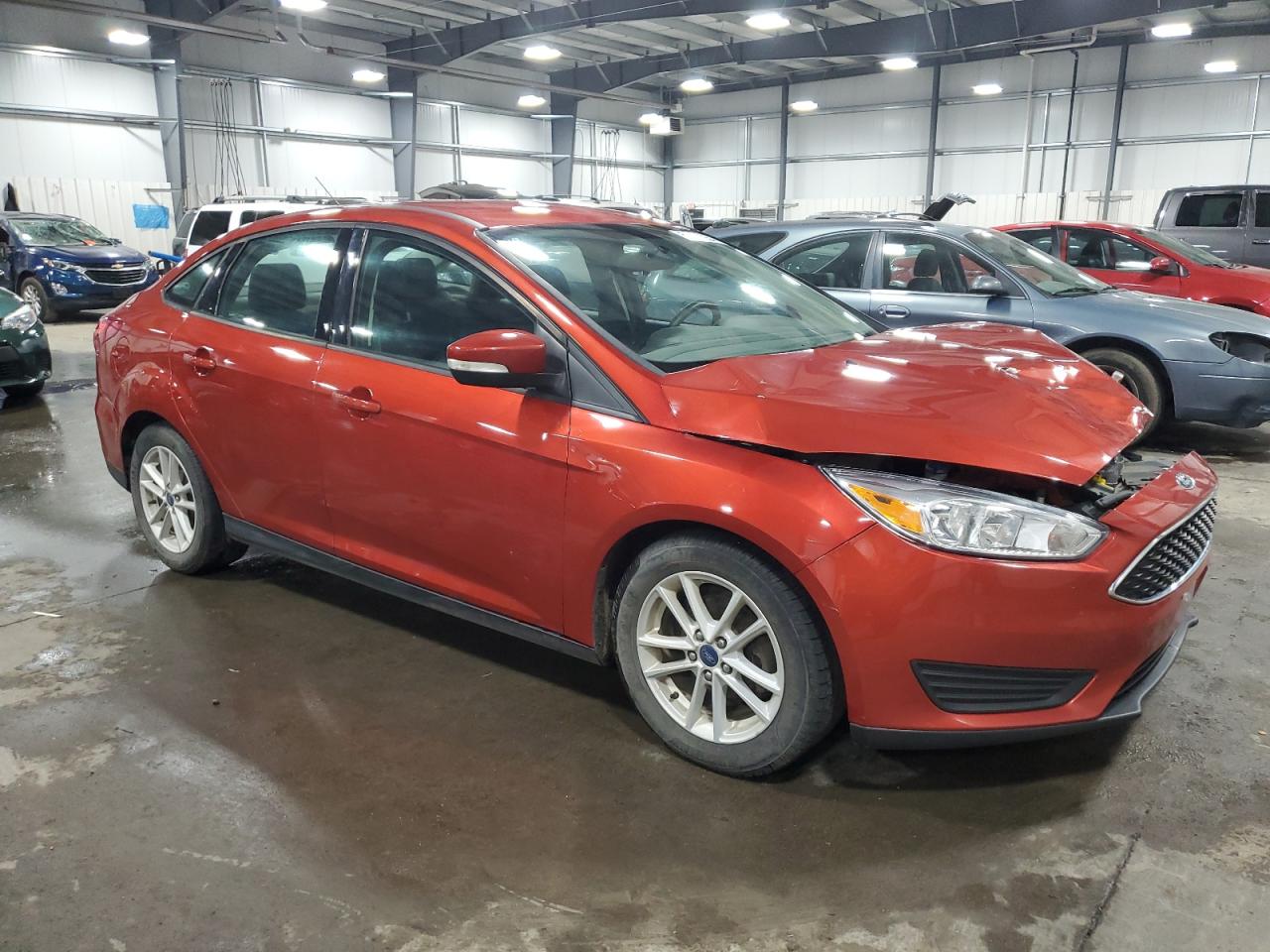 2018 Ford Focus Se vin: 1FADP3F22JL287449