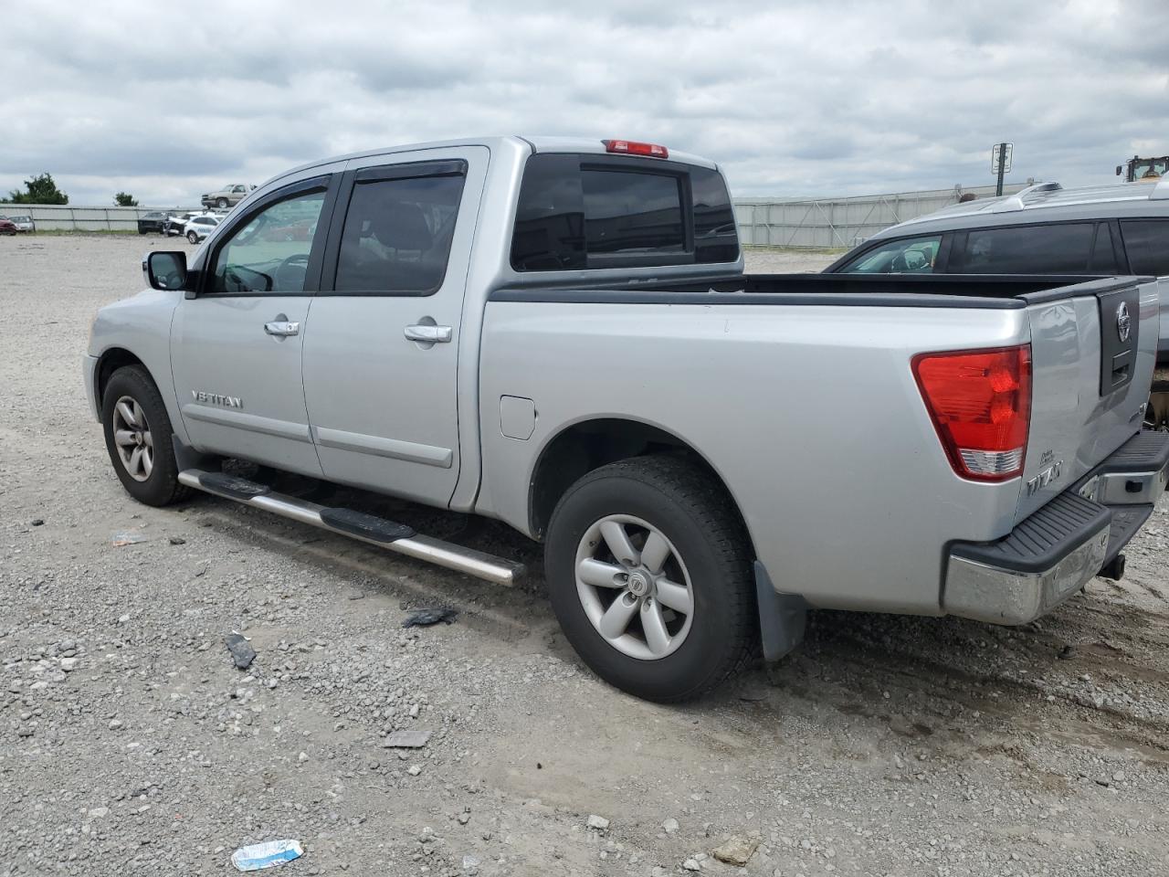 1N6BA0ED2BN323065 2011 Nissan Titan S