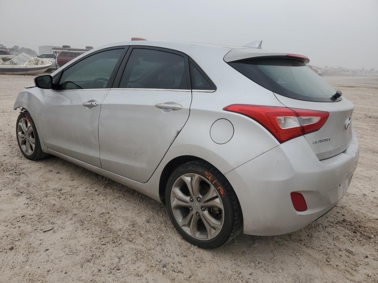 2014 Hyundai Elantra Gt vin: KMHD35LH7EU220867