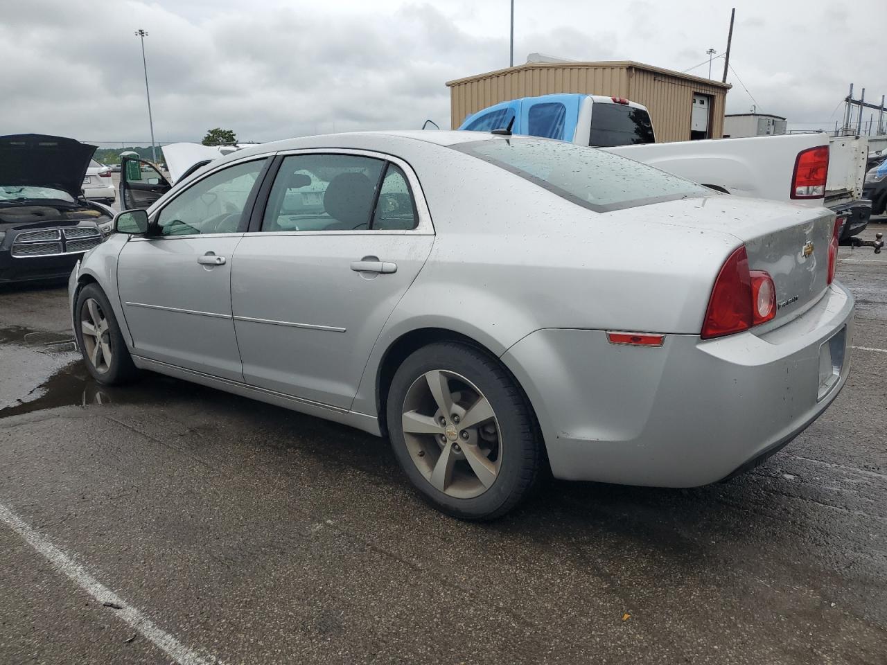 1G1ZC5E12BF396941 2011 Chevrolet Malibu 1Lt