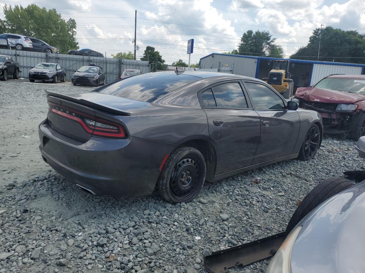 2C3CDXHG8GH140447 2016 Dodge Charger Sxt