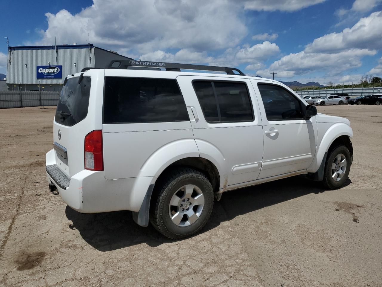 5N1AR18W17C621728 2007 Nissan Pathfinder Le