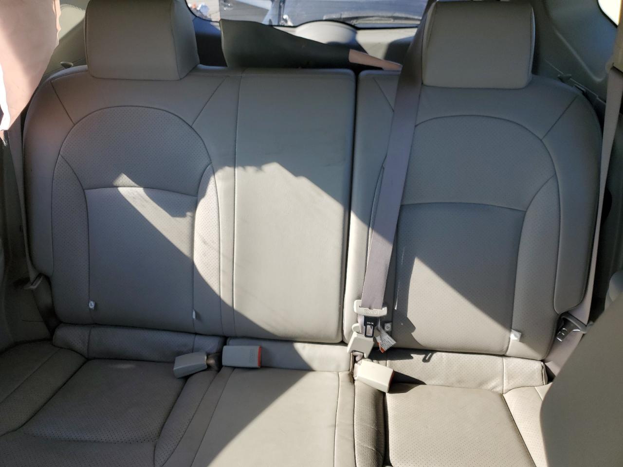 JN8AS5MT2CW298590 2012 Nissan Rogue S