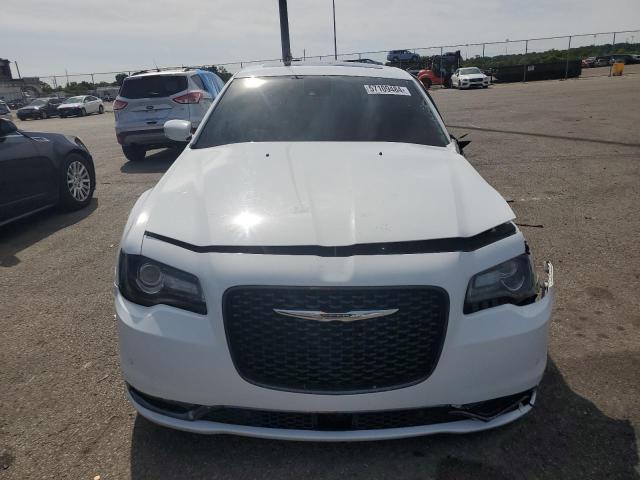 VIN 2C3CCABT9FH766948 2015 Chrysler 300, S no.5