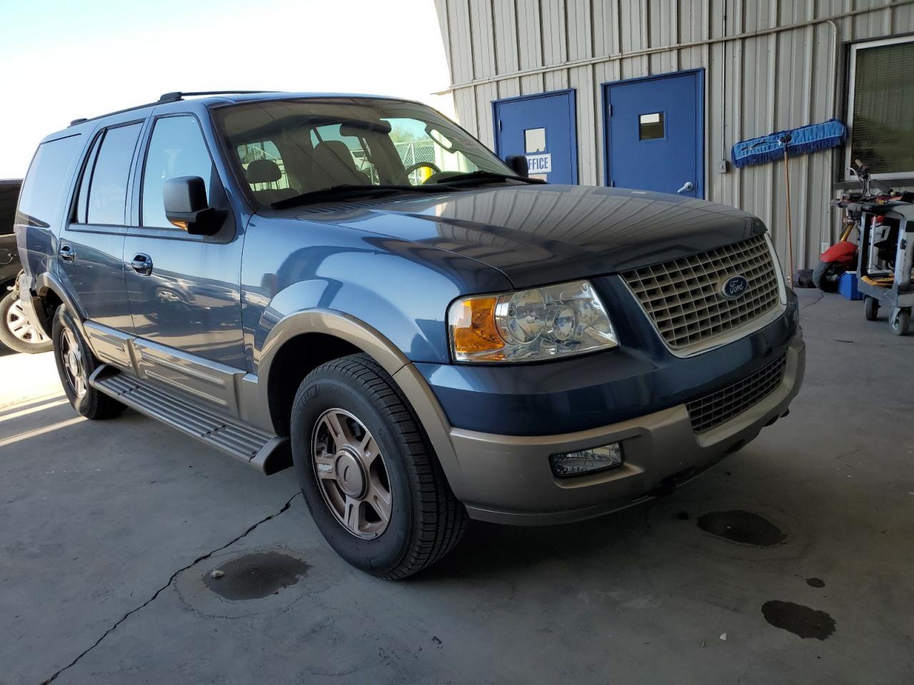 1FMPU18L94LA49298 2004 Ford Expedition Eddie Bauer