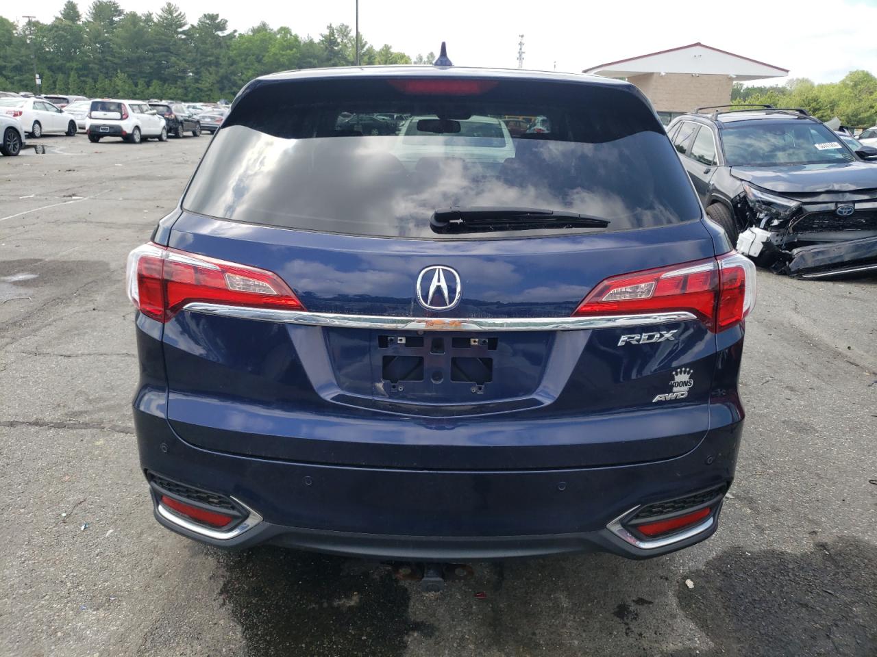 5J8TB4H72GL009910 2016 Acura Rdx Advance