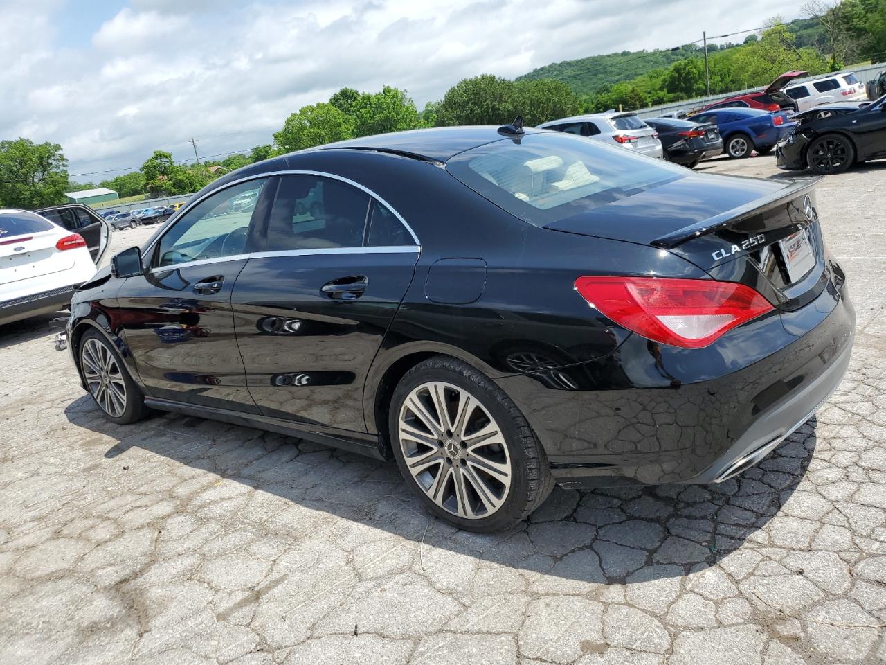 WDDSJ4EB4JN532157 2018 Mercedes-Benz Cla 250