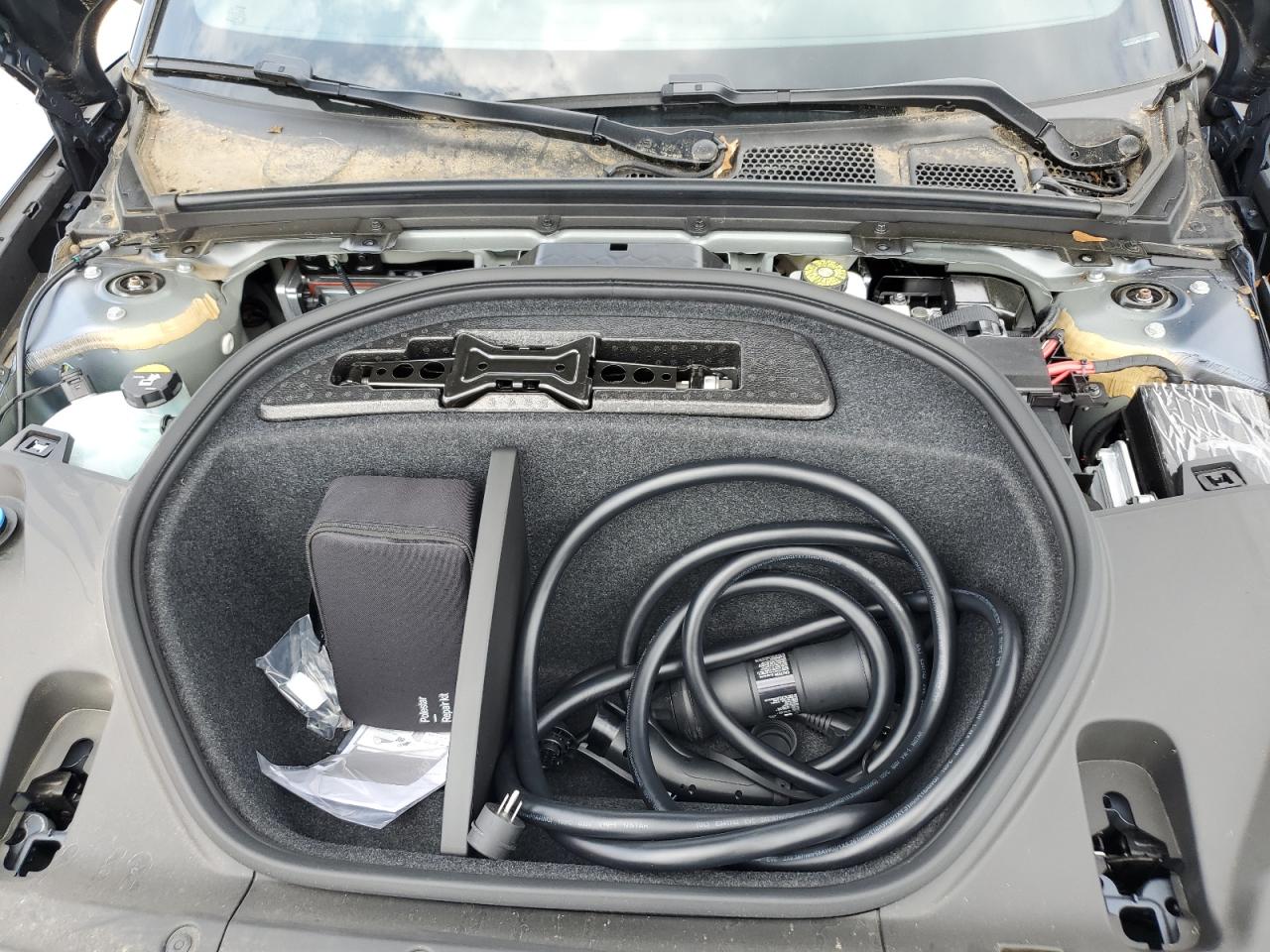 YSMFE3KA9RL234818 2024 Polestar 2