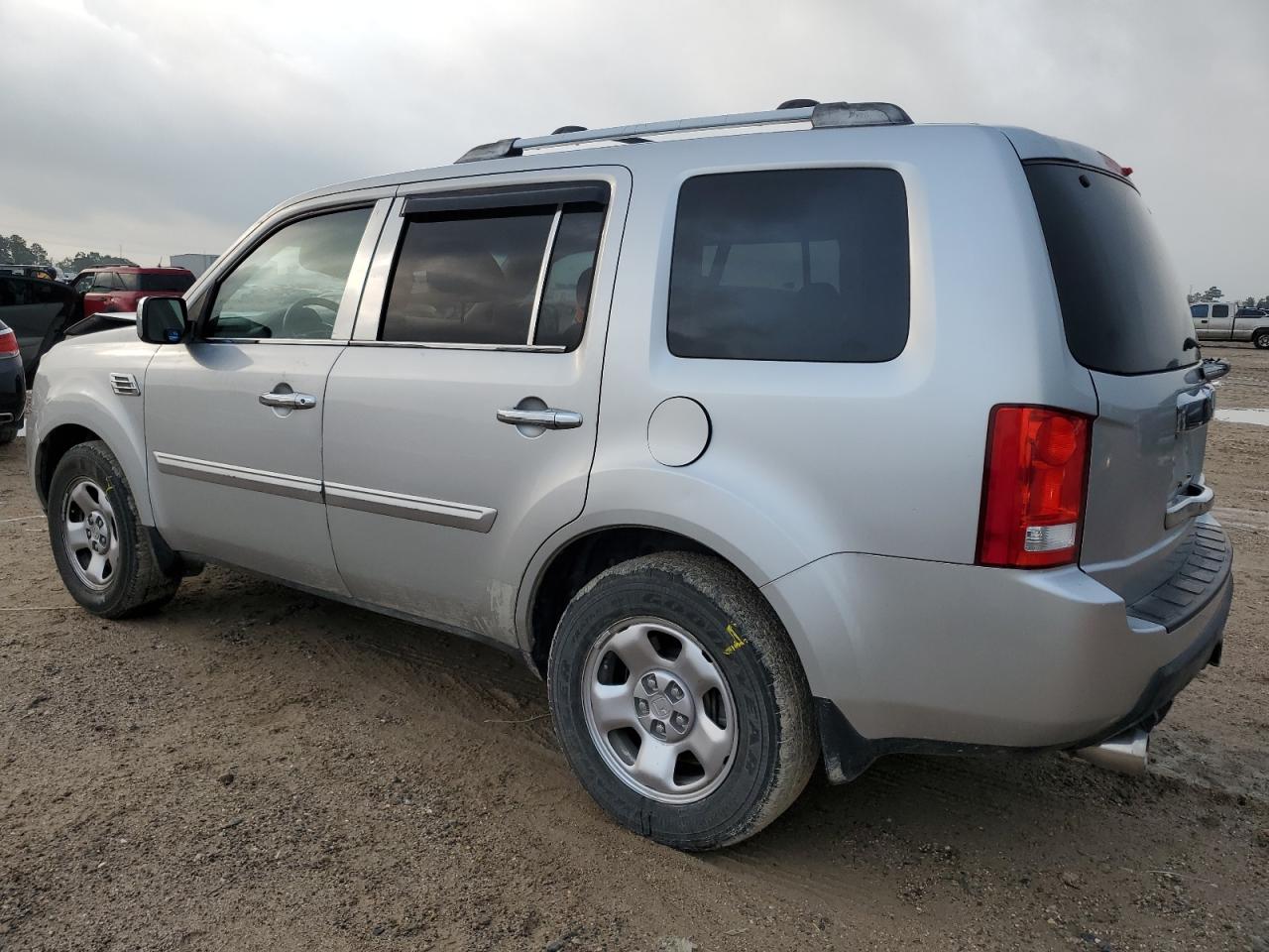 5FNYF4H23BB059823 2011 Honda Pilot Lx