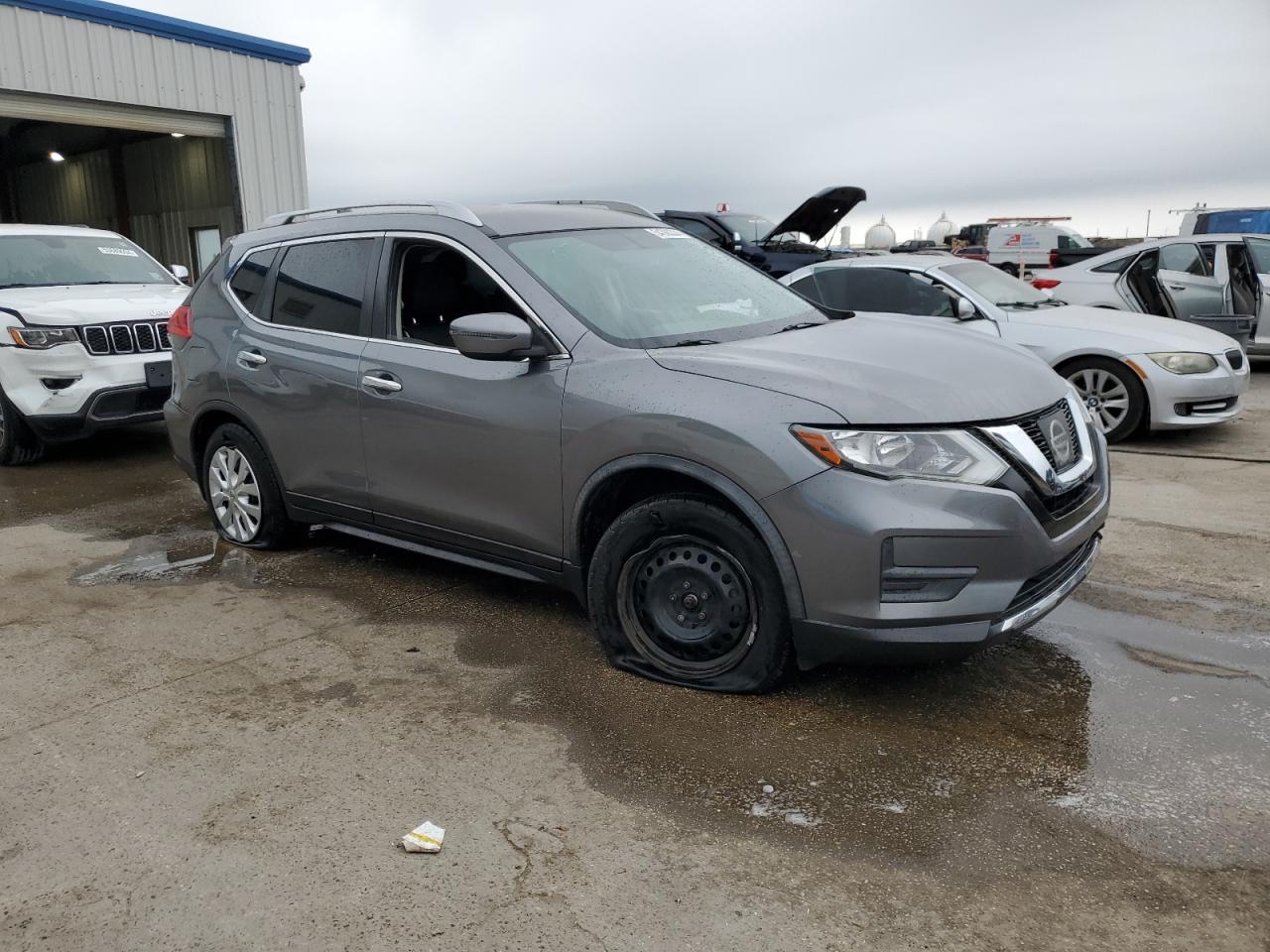 JN8AT2MT2HW402658 2017 Nissan Rogue S