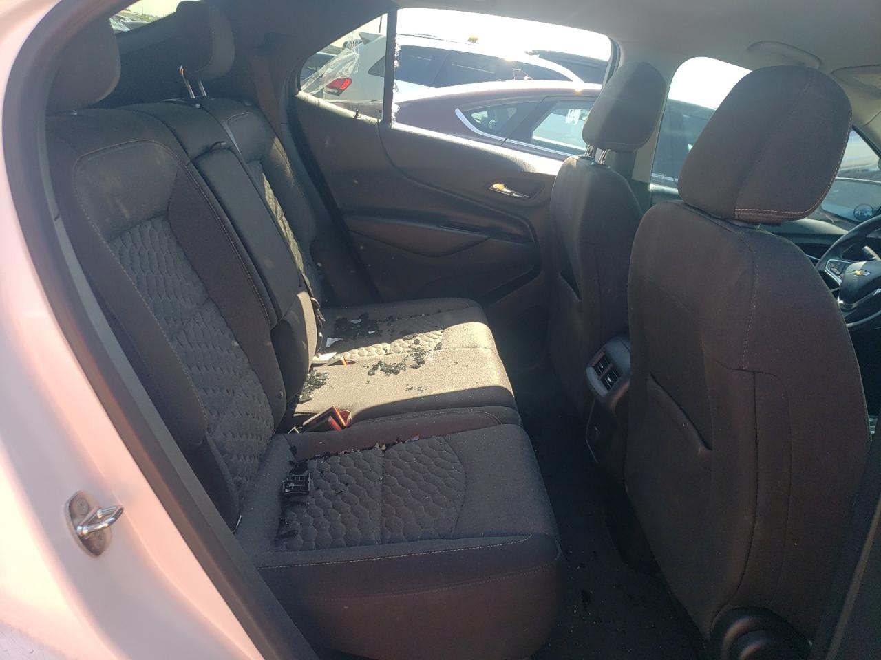 2GNAXJEV4J6149148 2018 Chevrolet Equinox Lt