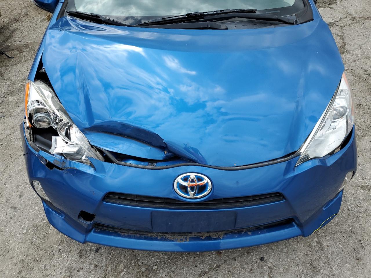 JTDKDTB3XD1547640 2013 Toyota Prius C