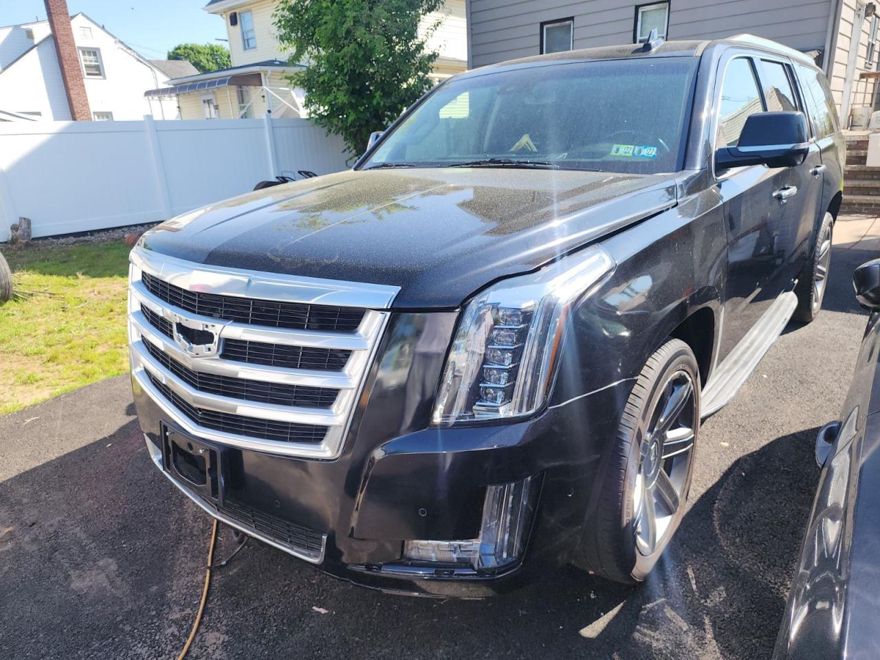 1GYS4HKJ1JR369975 2018 Cadillac Escalade Esv Luxury