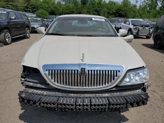 2004 Lincoln Town Car Ultimate VIN: 1LNHM83W64Y685517 Lot: 55272984