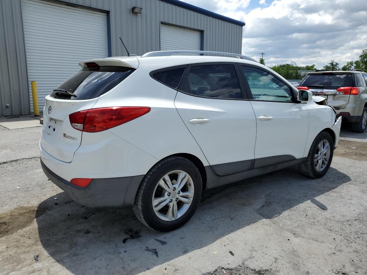 KM8JU3AC3DU695748 2013 Hyundai Tucson Gls