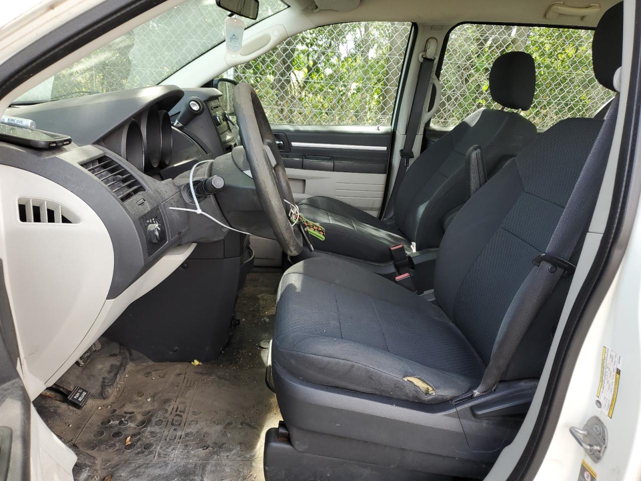 2D4CN1AE2AR146439 2010 Dodge Grand Caravan C/V