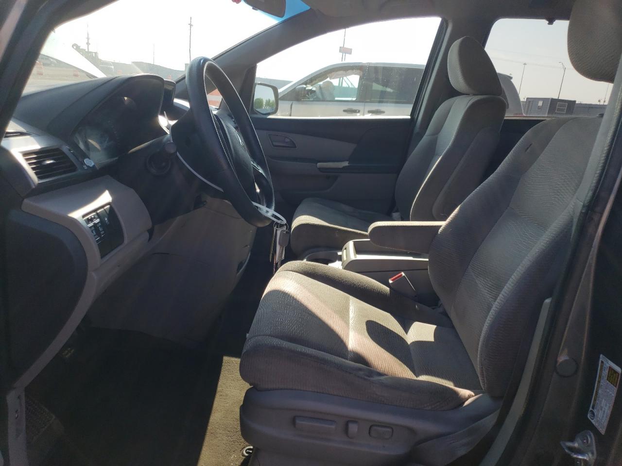 5FNRL5H46BB010149 2011 Honda Odyssey Ex