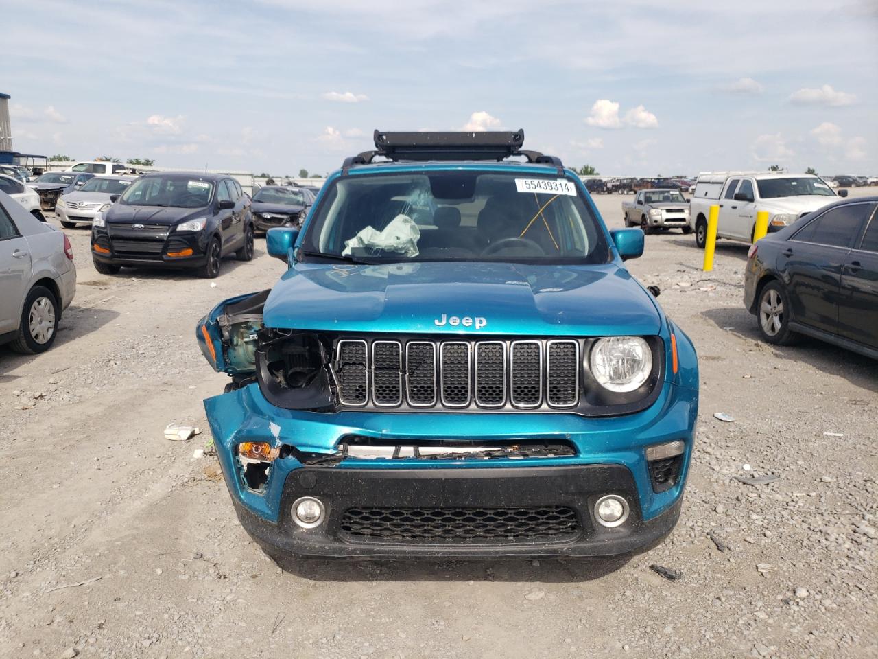 2020 Jeep Renegade Latitude vin: ZACNJABB7LPL74592