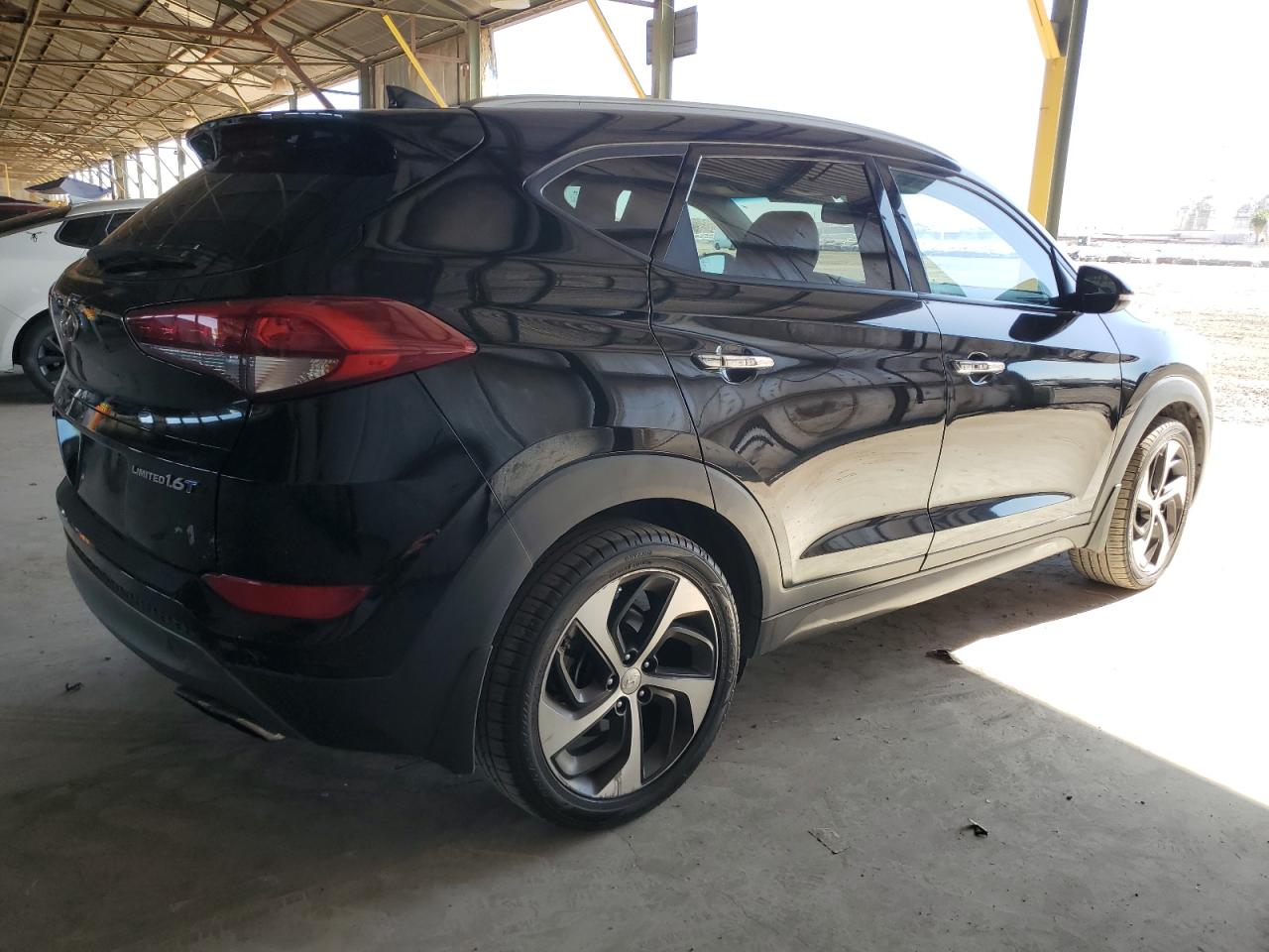 KM8J33A23GU067655 2016 Hyundai Tucson Limited