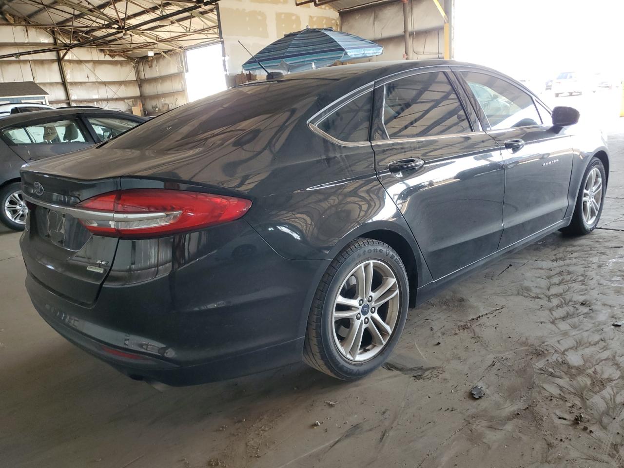 2018 Ford Fusion Se vin: 3FA6P0HD7JR148165