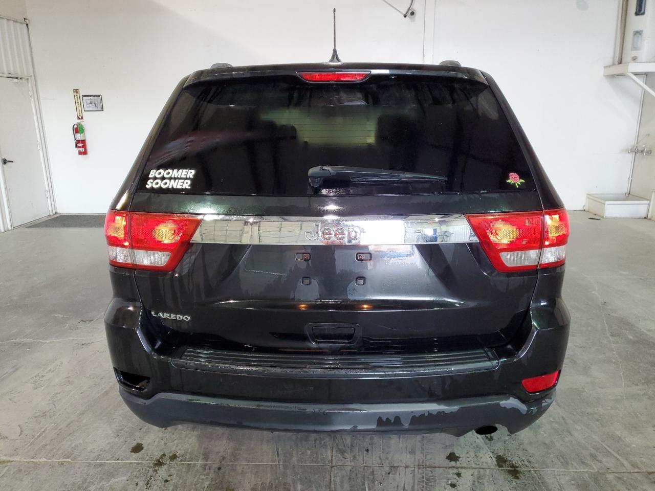 1C4RJEAG3CC263955 2012 Jeep Grand Cherokee Laredo