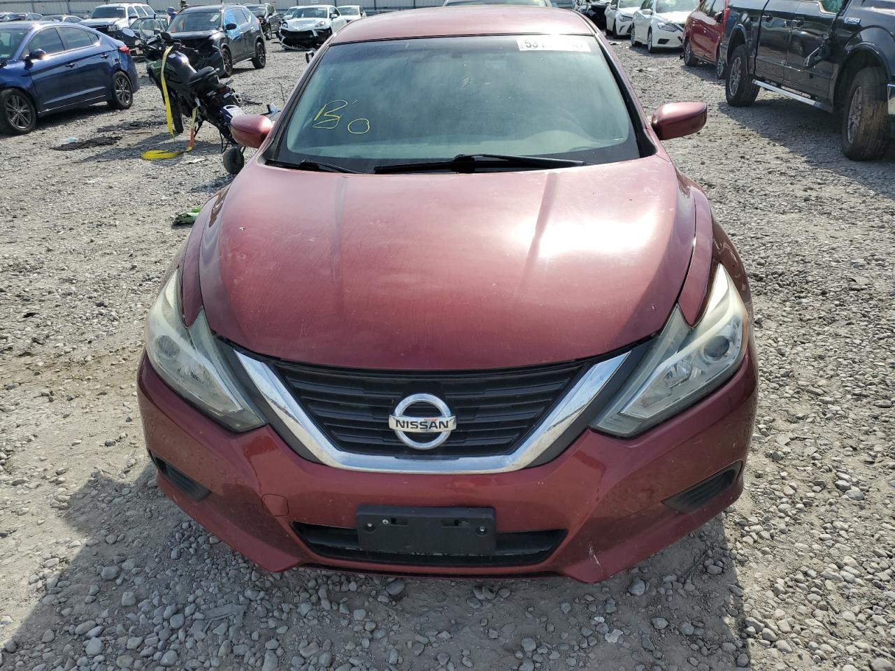 1N4AL3AP1GC143076 2016 Nissan Altima 2.5