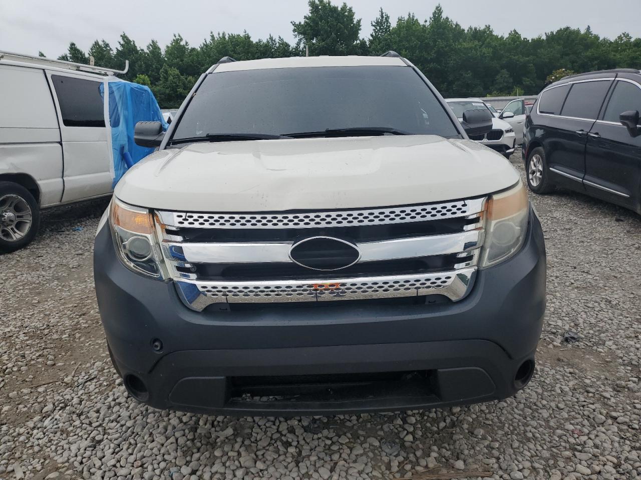 2012 Ford Explorer vin: 1FMHK8B82CGA28680