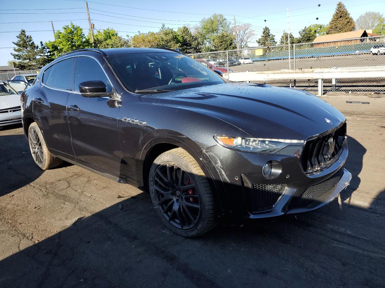 ZN661ZUA1KX332844 2019 Maserati Levante Gts