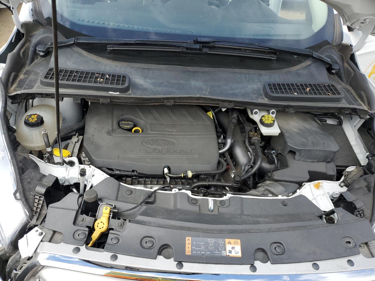 1FMCU0GD0JUC50404 2018 Ford Escape Se