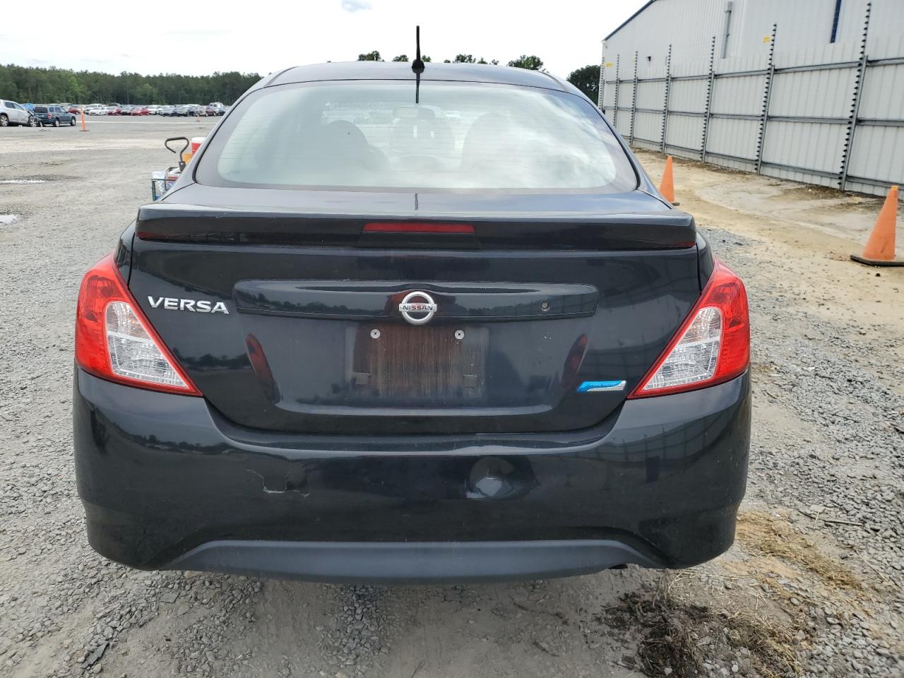 3N1CN7AP5FL802092 2015 Nissan Versa S