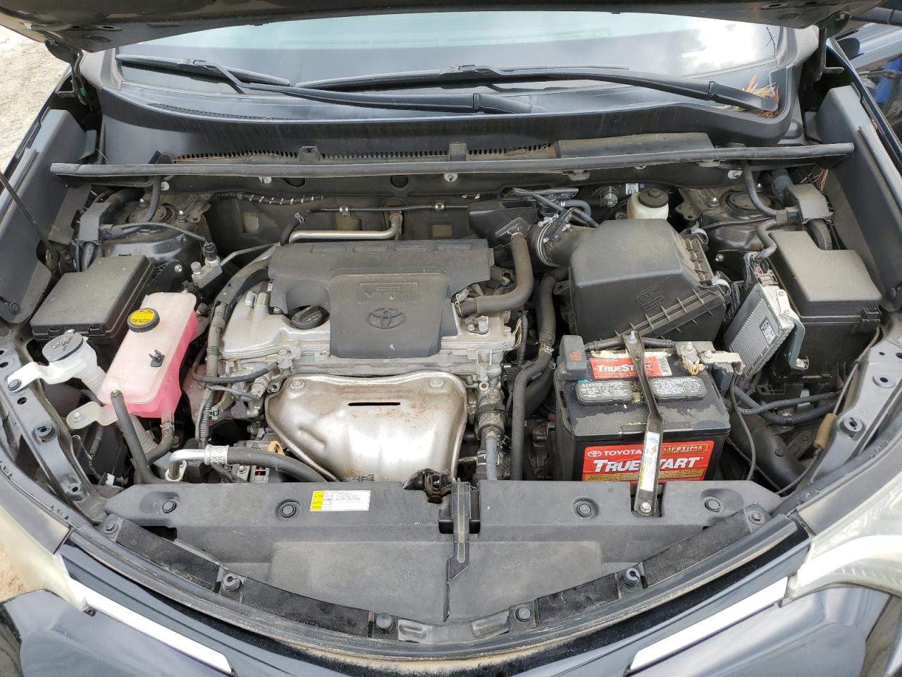 2T3WFREVXHW326428 2017 Toyota Rav4 Xle