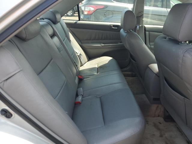 2004 Toyota Camry Le VIN: 4T1BE32K84U271439 Lot: 55539544