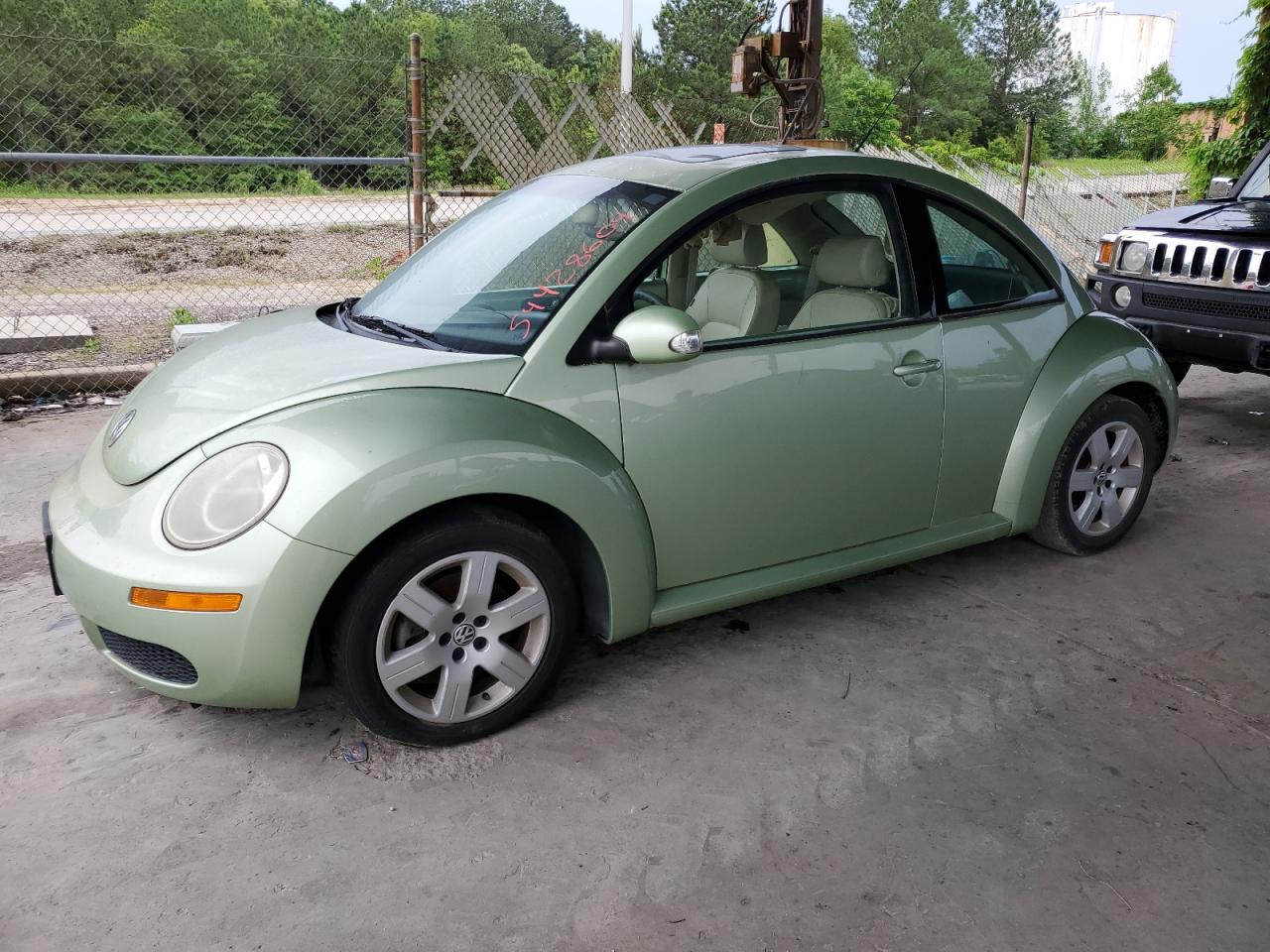 3VWRW31C57M509991 2007 Volkswagen New Beetle 2.5L Option Package 1