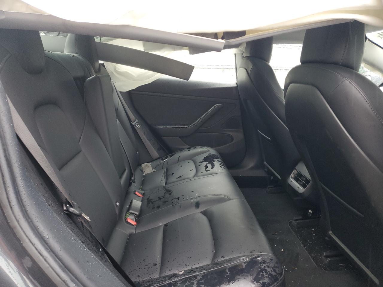 5YJ3E1EA0JF047733 2018 Tesla Model 3