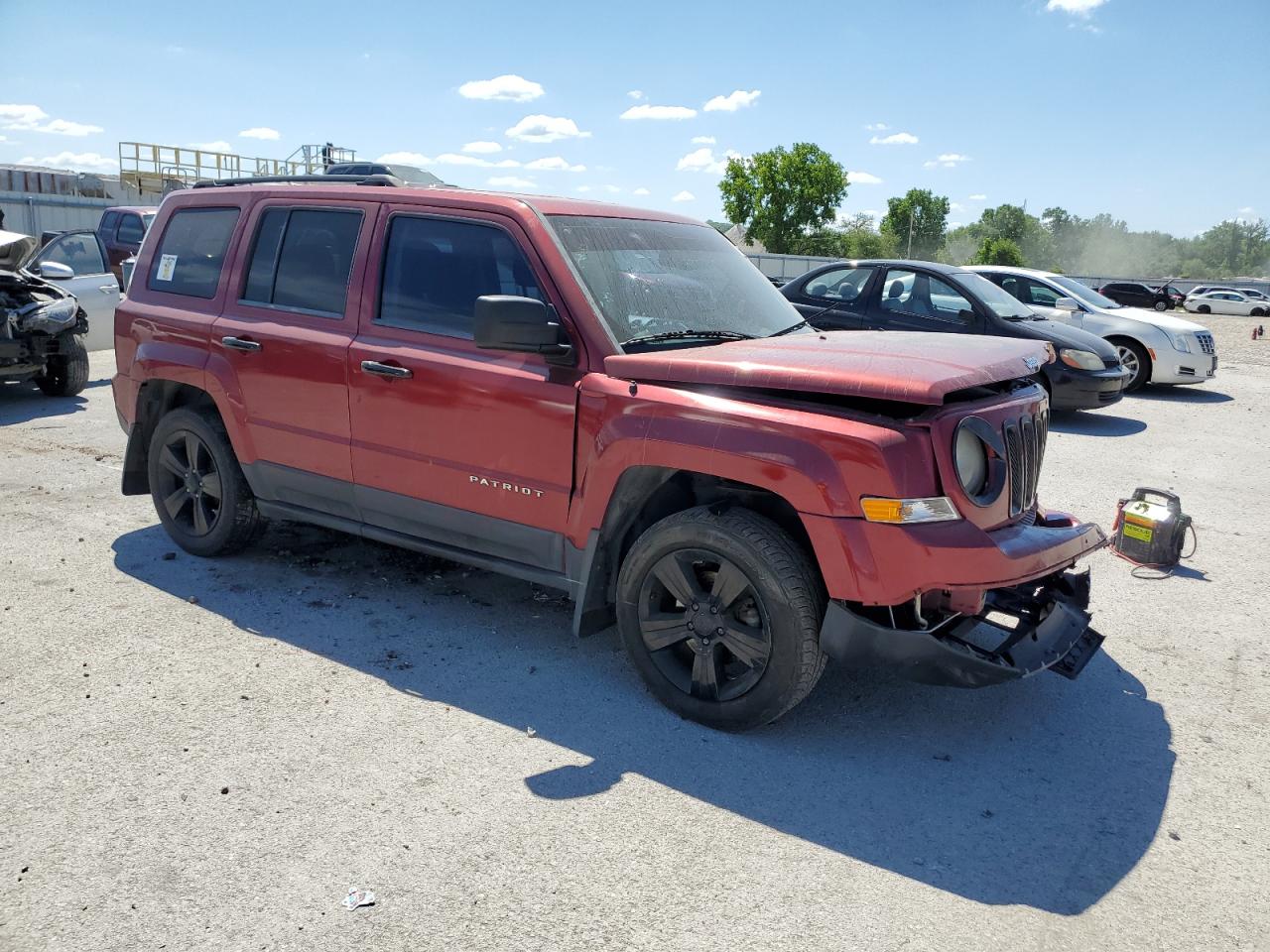 2013 Jeep Patriot Latitude vin: 1C4NJPFB5DD255214