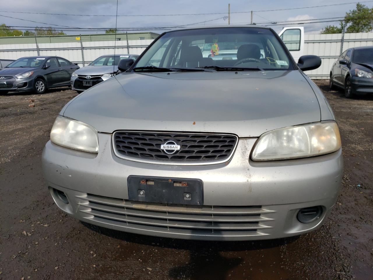 3N1CB51D32L671810 2002 Nissan Sentra Xe