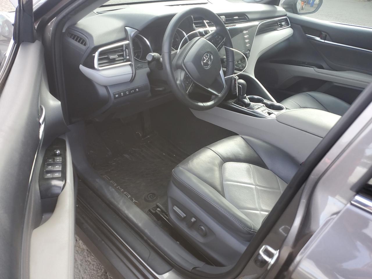 4T1B21HK4JU005240 TOYOTA CAMRY 2018
