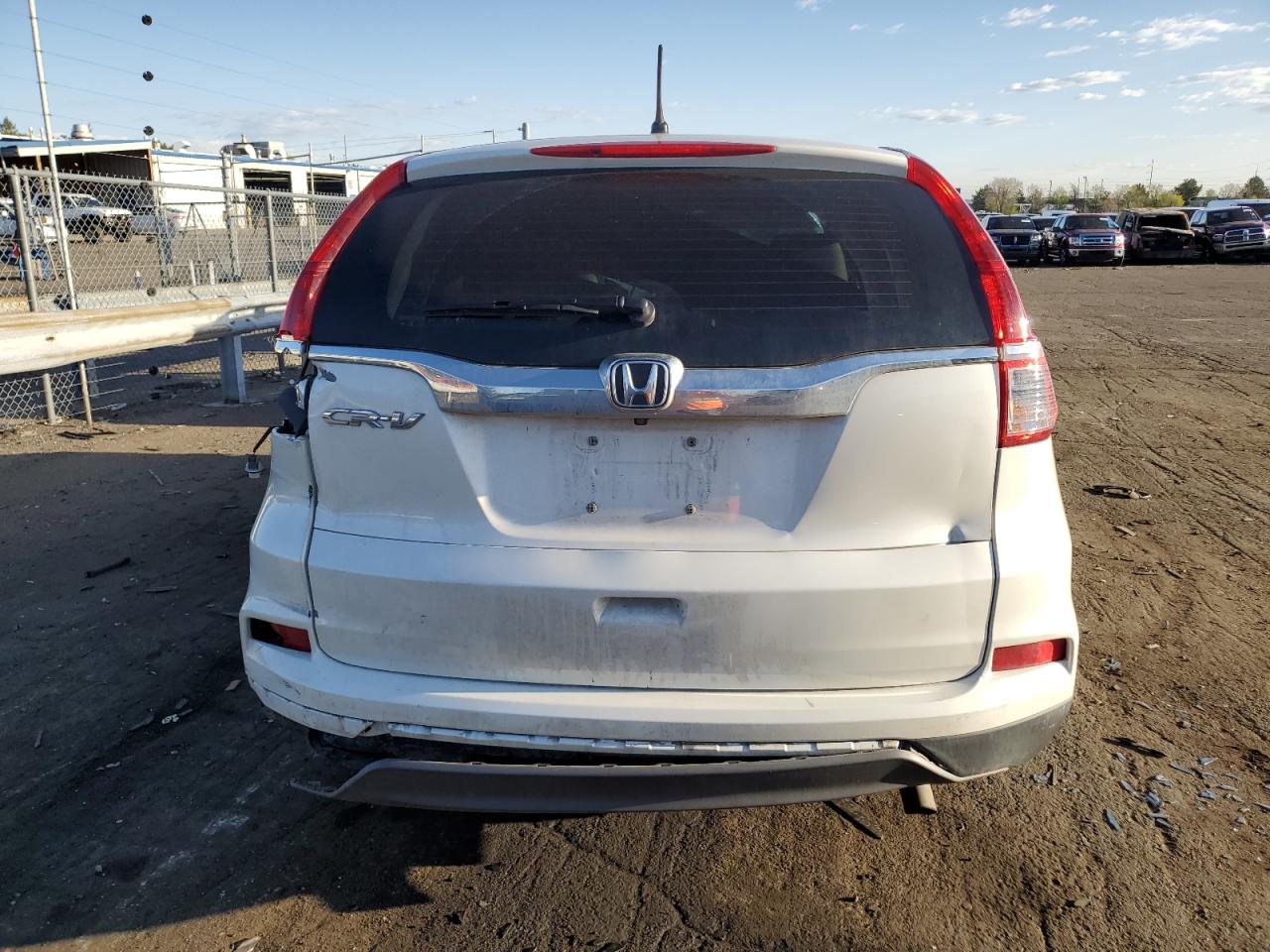 2015 Honda Cr-V Lx vin: 5J6RM3H33FL022944