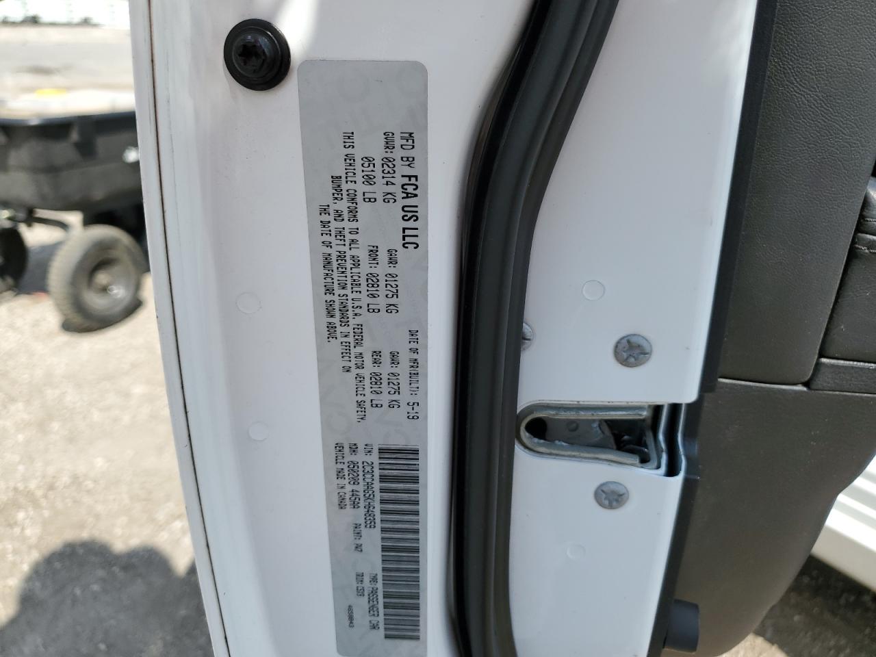 2C3CCAAG5KH648359 2019 Chrysler 300 Touring