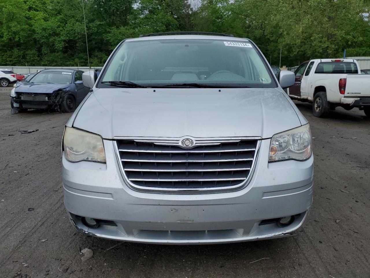 2A4RR5D12AR324484 2010 Chrysler Town & Country Touring