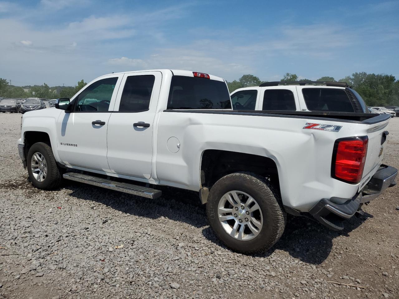 2014 Chevrolet Silverado K1500 Lt vin: 1GCVKREC6EZ108083