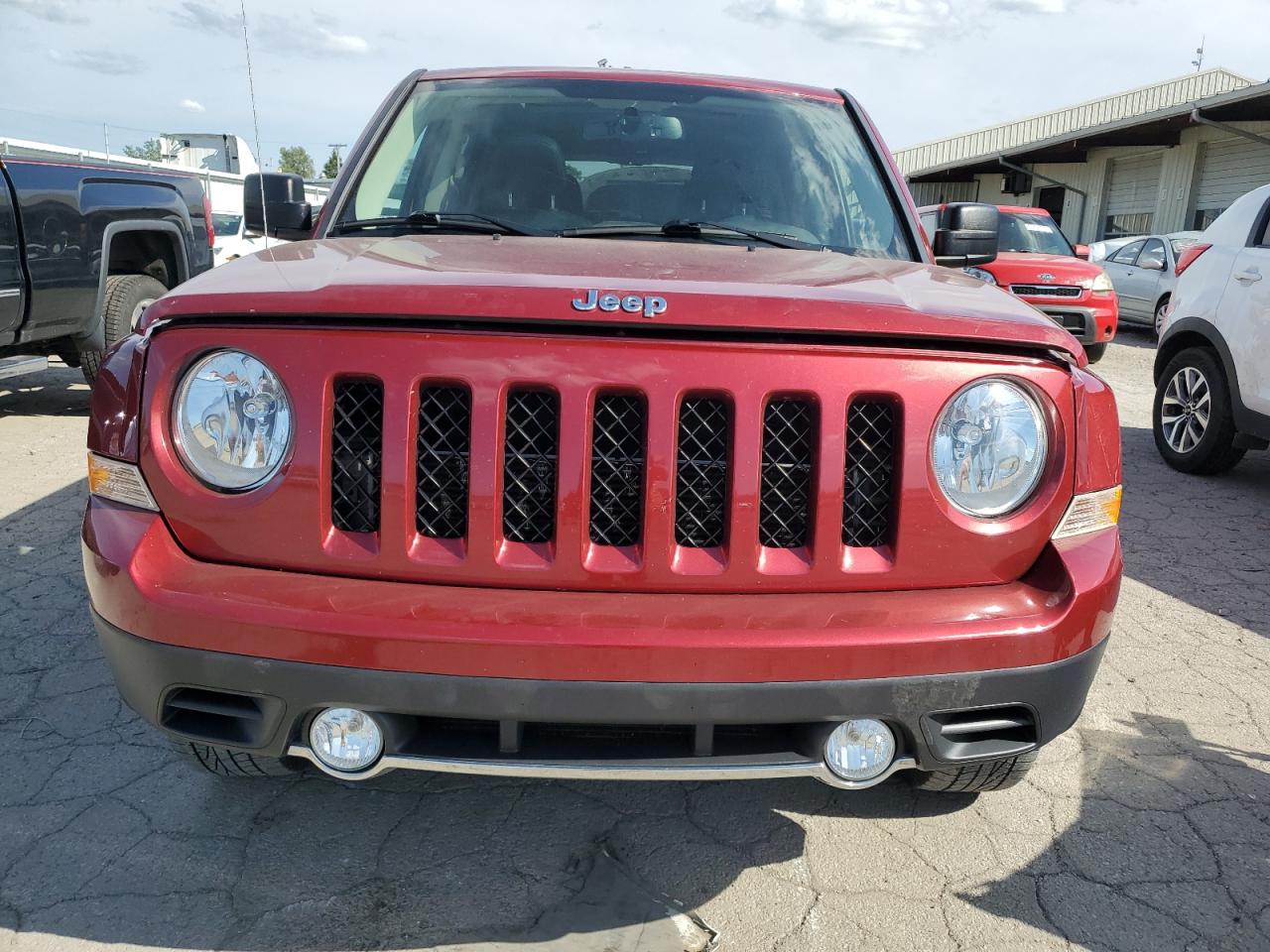 1C4NJRFB2HD196639 2017 Jeep Patriot Latitude