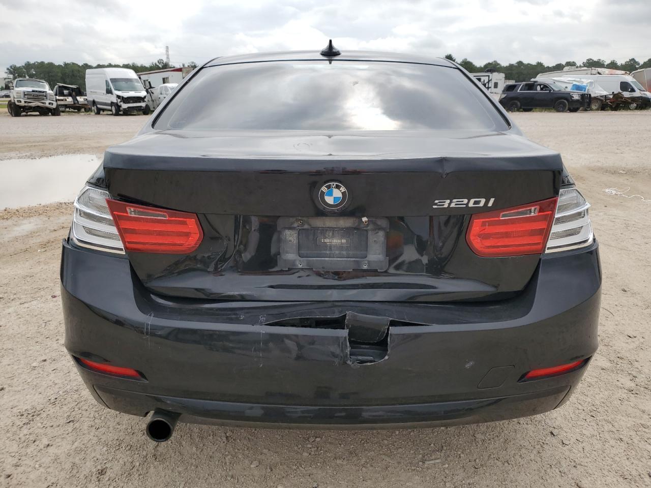 WBA3B1C59EK131537 2014 BMW 320 I