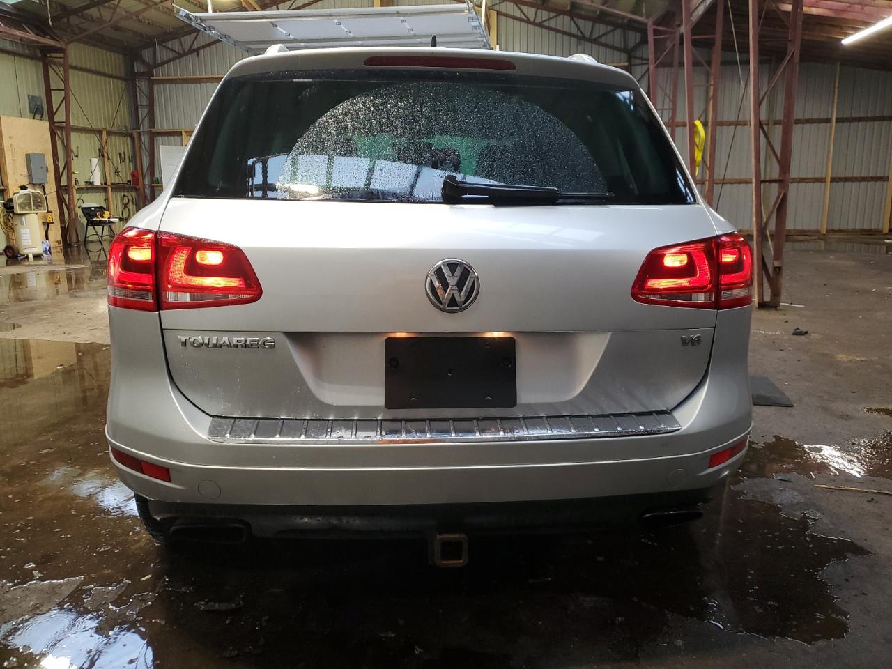 WVGFF9BP3CD005256 2012 Volkswagen Touareg V6