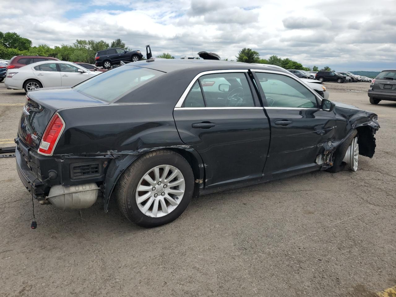 2C3CCAAG0EH343484 2014 Chrysler 300